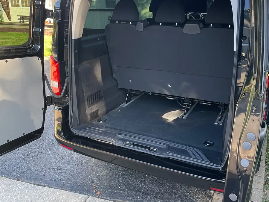 Mercedes-Benz V-Class XL rear luggage space with trunk open