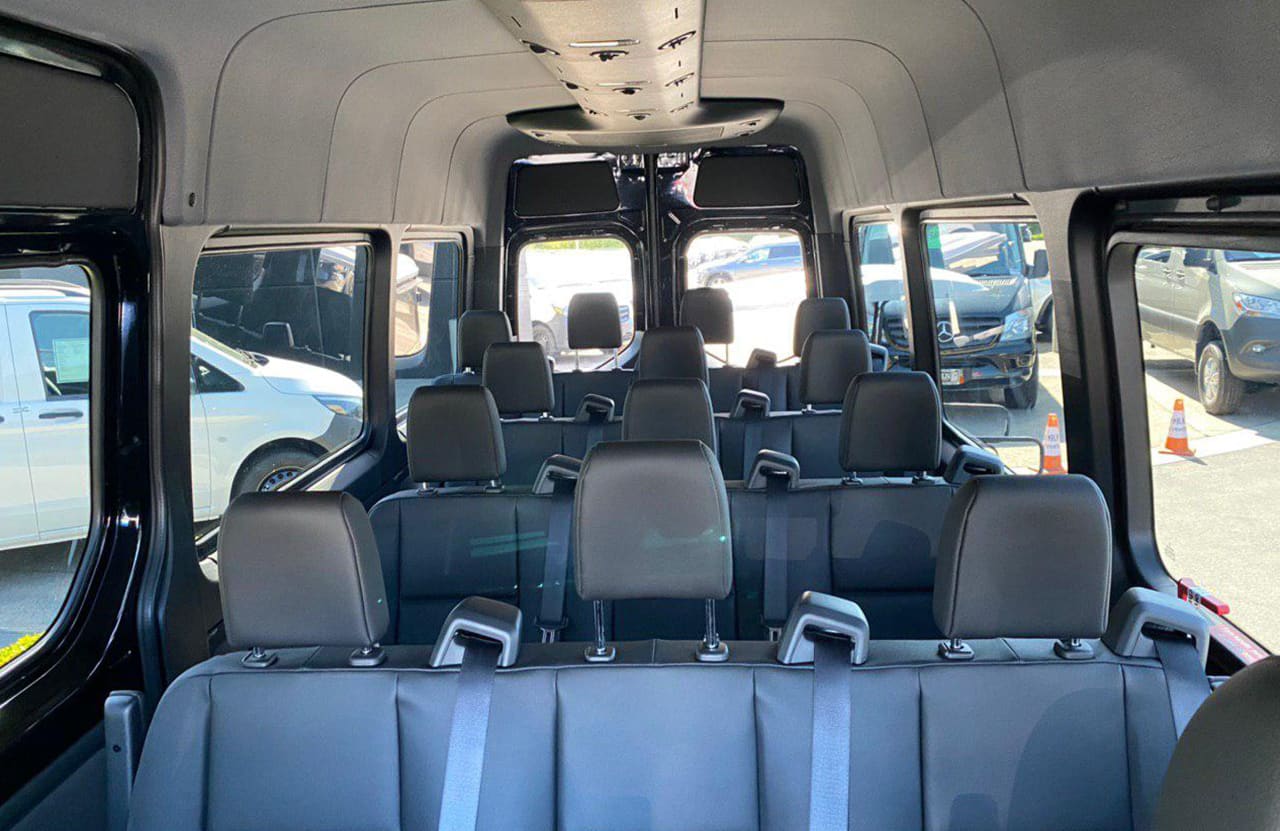 15 Passenger Van Rental