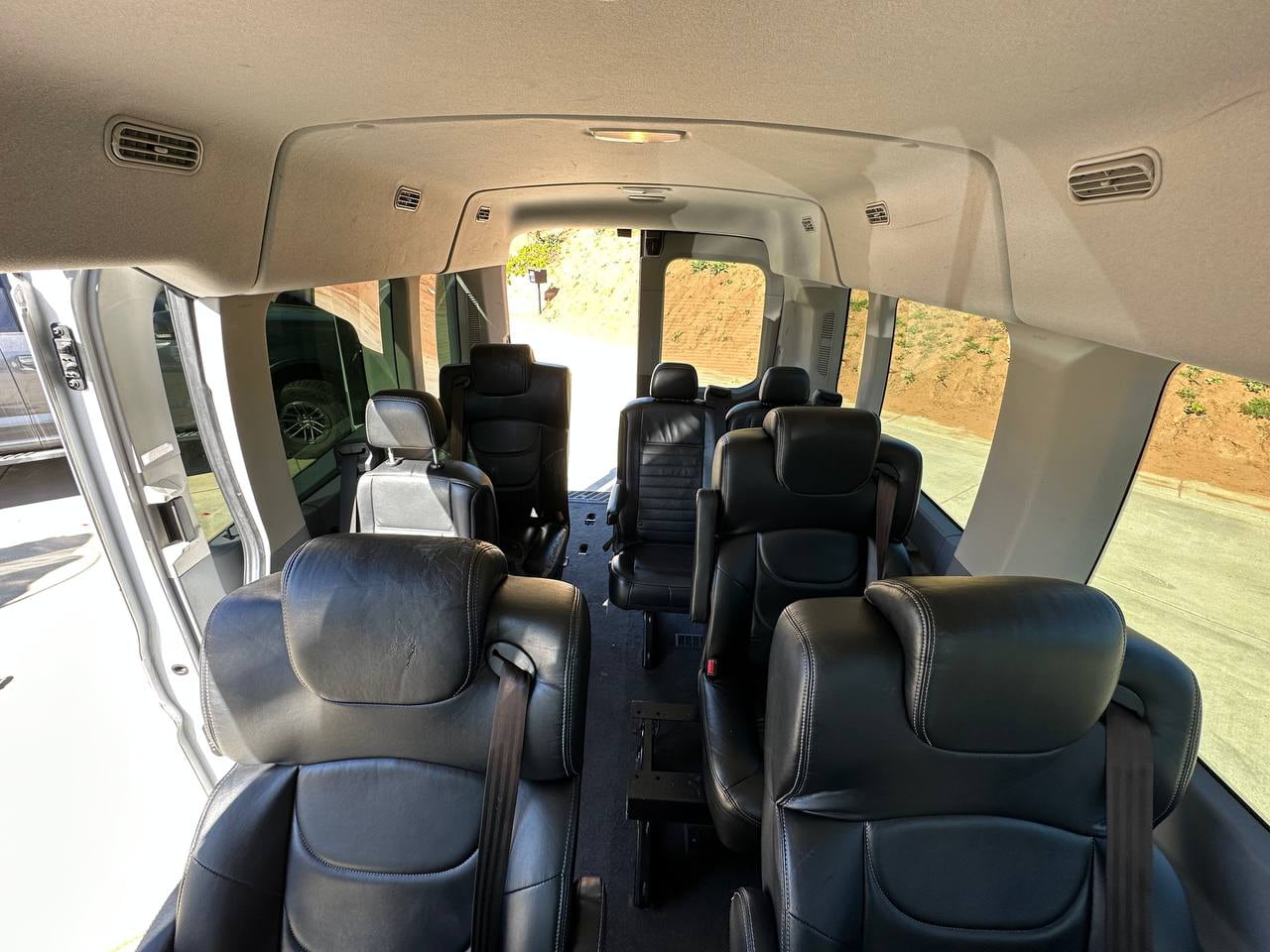 9 Reclining Business Van Transit
