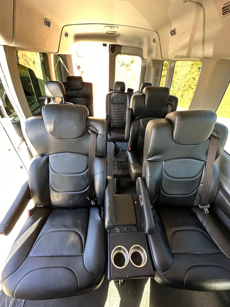 9 Reclining Business Van Transit
