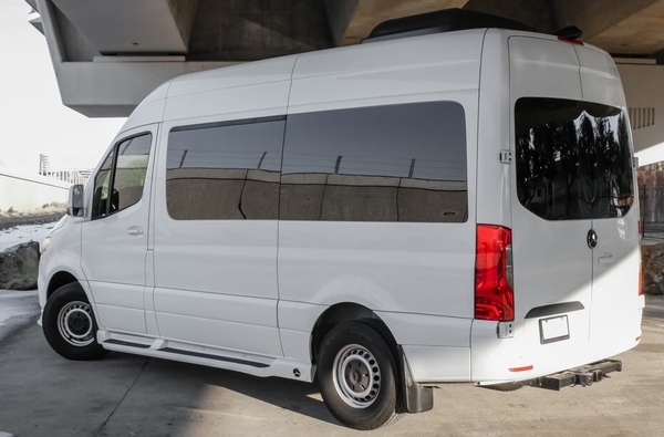 15-passenger Sprinter van rental in Houston, TX for large groups and road trips