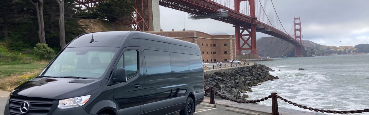 15-seater Sprinter van with Golden Gate Bridge in San Francisco — Sprinter Rentals San Francisco van rental