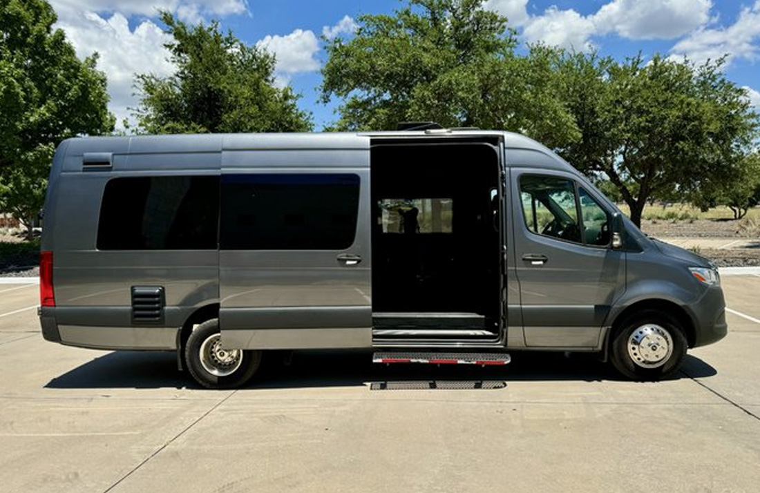 13 Seater VIP Sprinter van rental